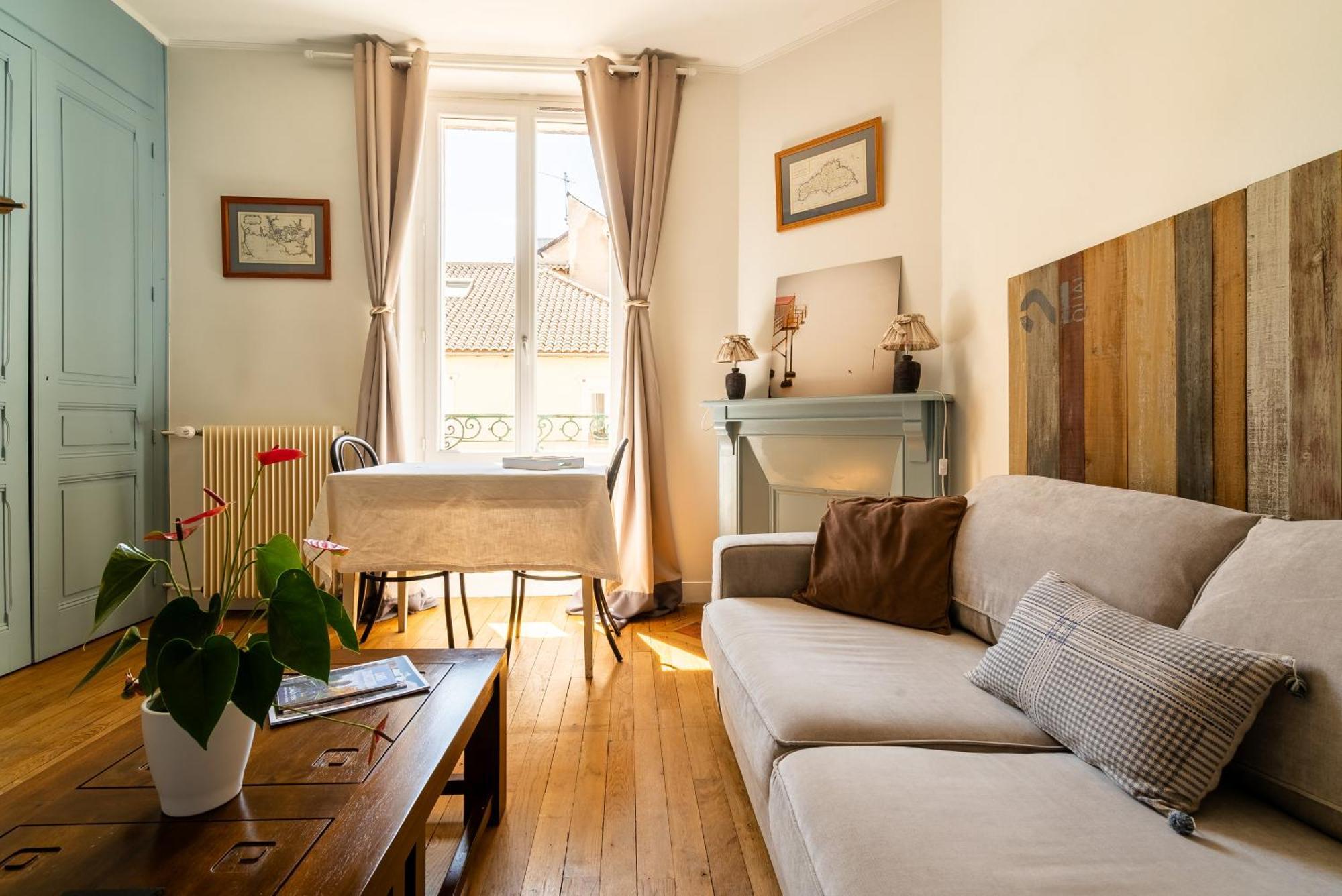 Dupain&Dubeurre Apartment Limoges Bagian luar foto