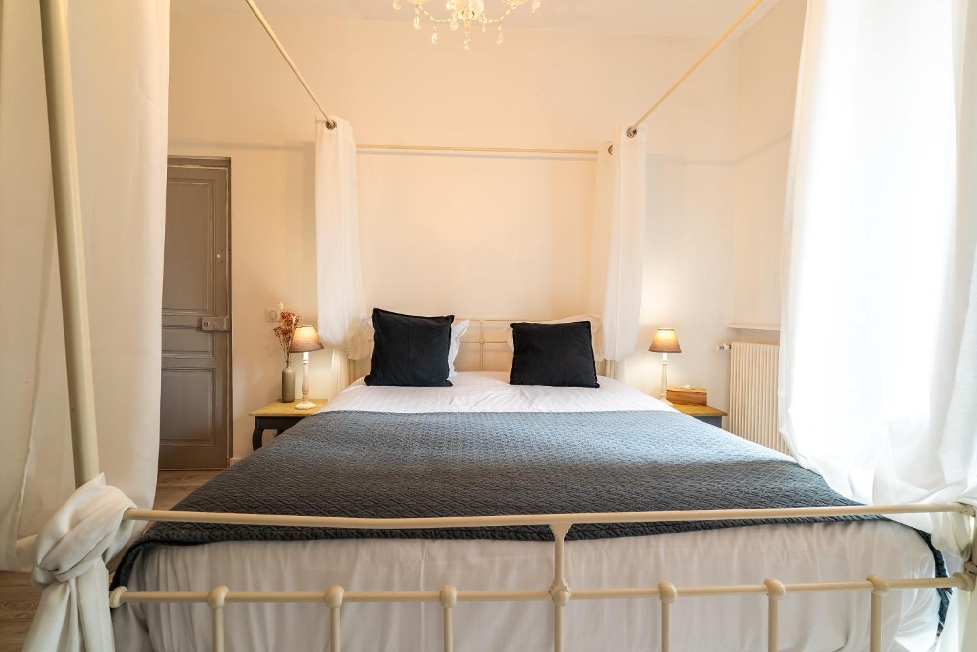 Dupain&Dubeurre Apartment Limoges Bagian luar foto